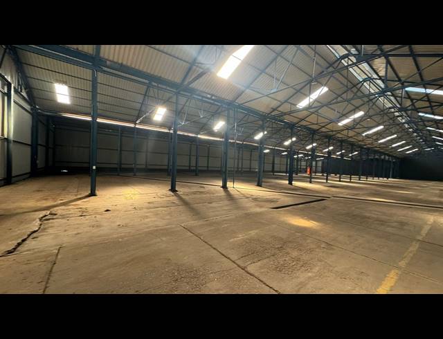 5,665M² WAREHOUSE TO LET IN PRETORIA INDUSTRIAL